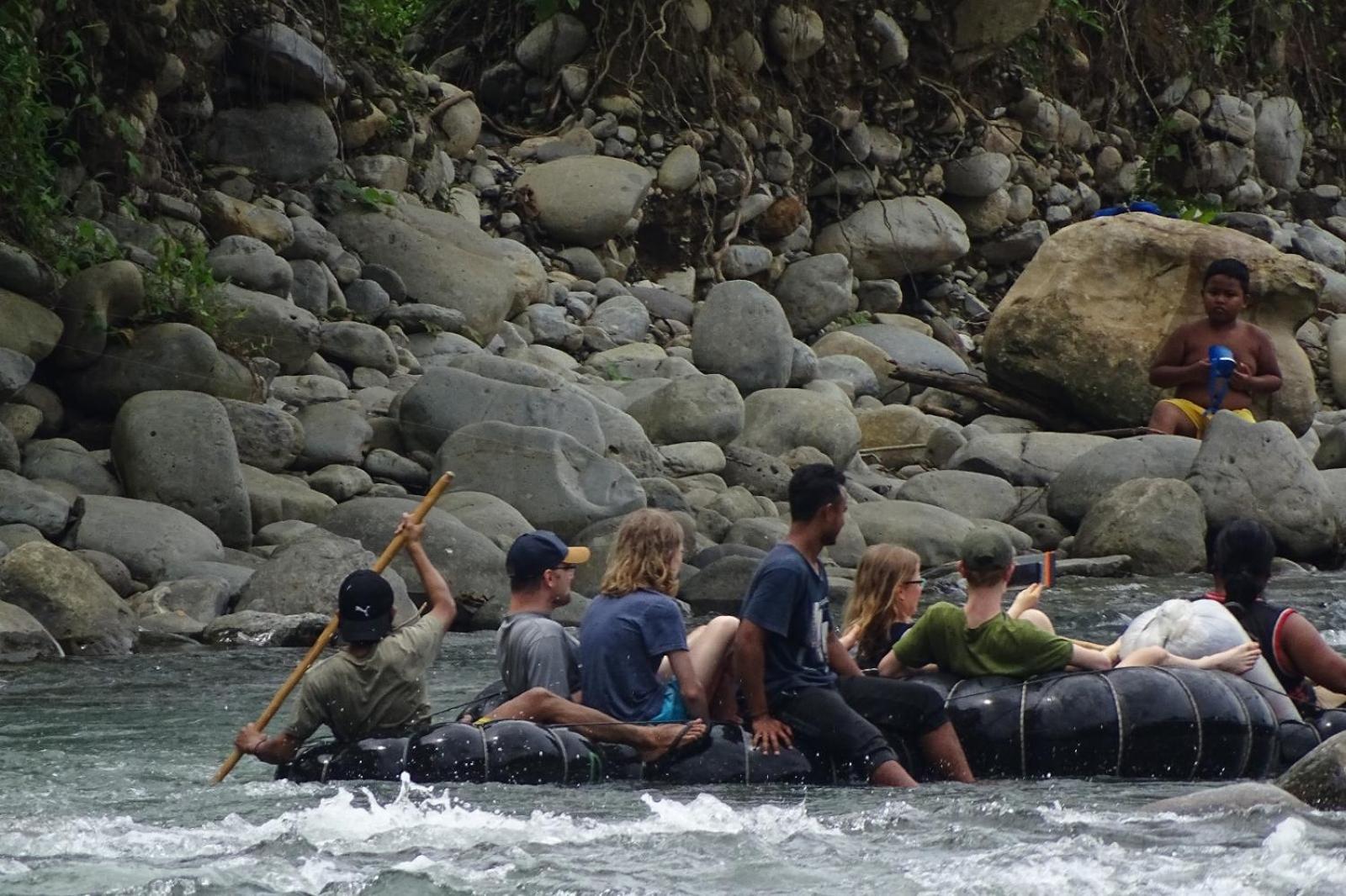 Asim Paris Guesthouse & Jungle Trekking Bukit Lawang Buitenkant foto